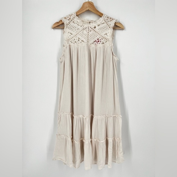 Xhilaration Dresses & Skirts - XHILARATION Ivory Dress Boho Tiered Crepe Sleeveless Lace New